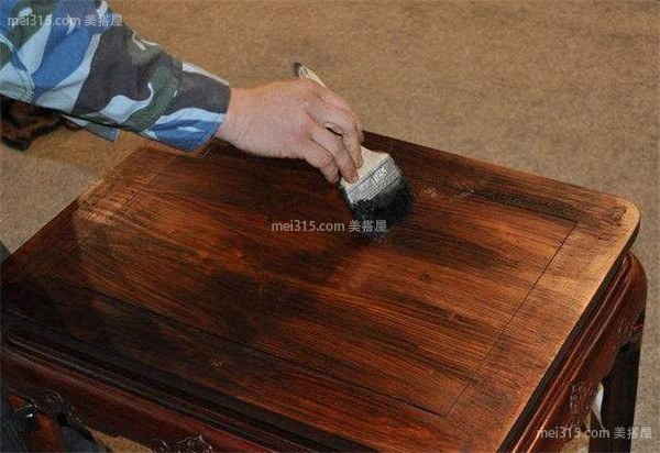 旧家具翻新喷漆多少钱 旧家具翻新改造工艺流程