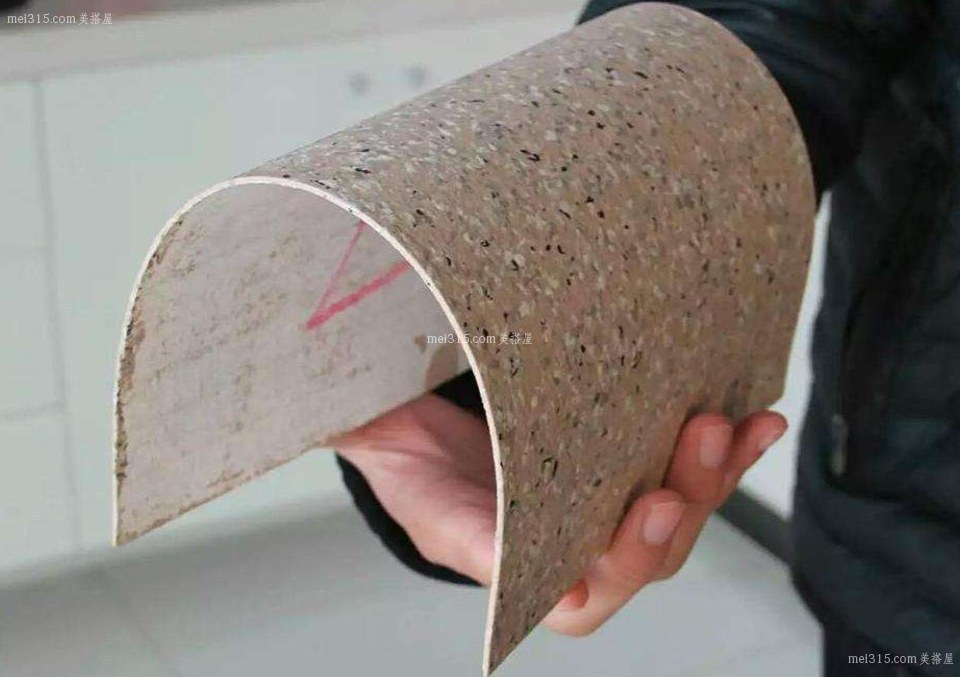 什么是软瓷砖 软瓷砖和普通瓷砖的区别有哪些