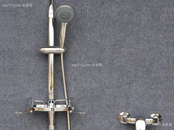 花洒选不锈钢好还是铜的好 花洒选哪个材质的好?