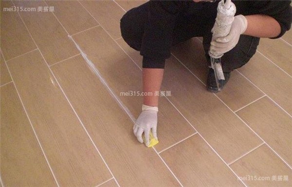 瓷砖美缝剂价格 瓷砖美缝多少钱一平方米