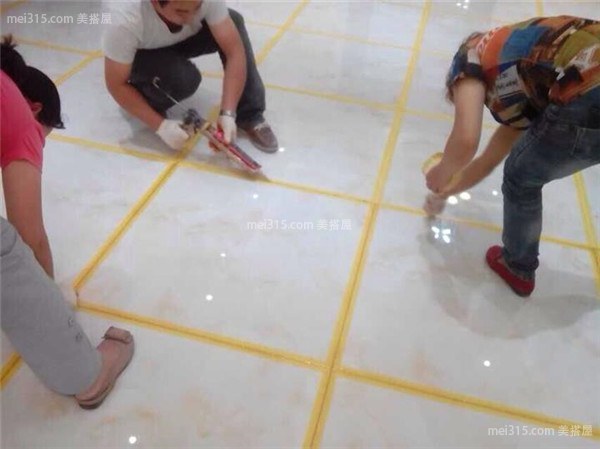 瓷砖美缝什么时候做最合适 瓷砖美缝施工步骤工艺流程详解