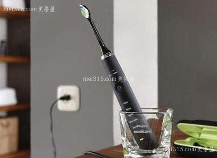 电动牙刷的结构设计