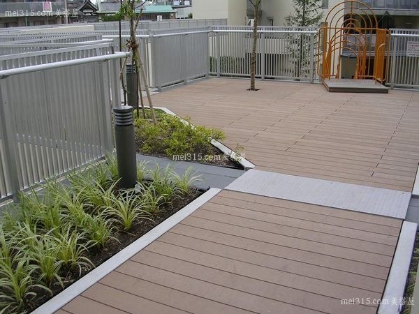 室外塑木地板如何保养 室外塑木地板保养方法