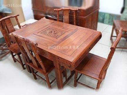 红木茶桌有什么优缺点?红木茶桌特色是什么?