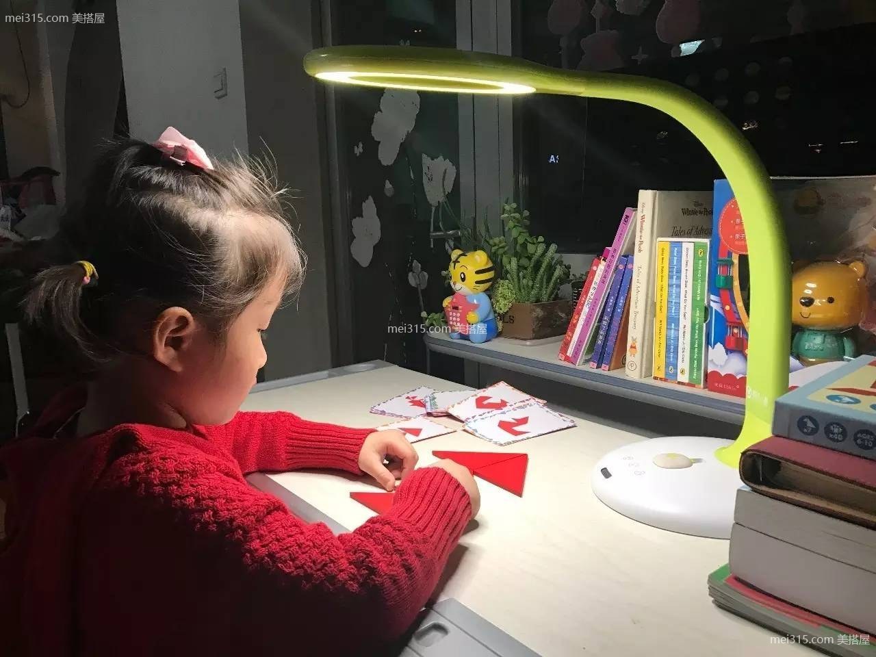 孩子如何正确使用台灯 儿童台灯正确使用方法