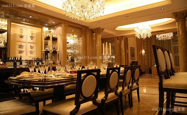 西餐厅的餐桌尺寸标准是多少 西餐厅餐桌一般是几人座